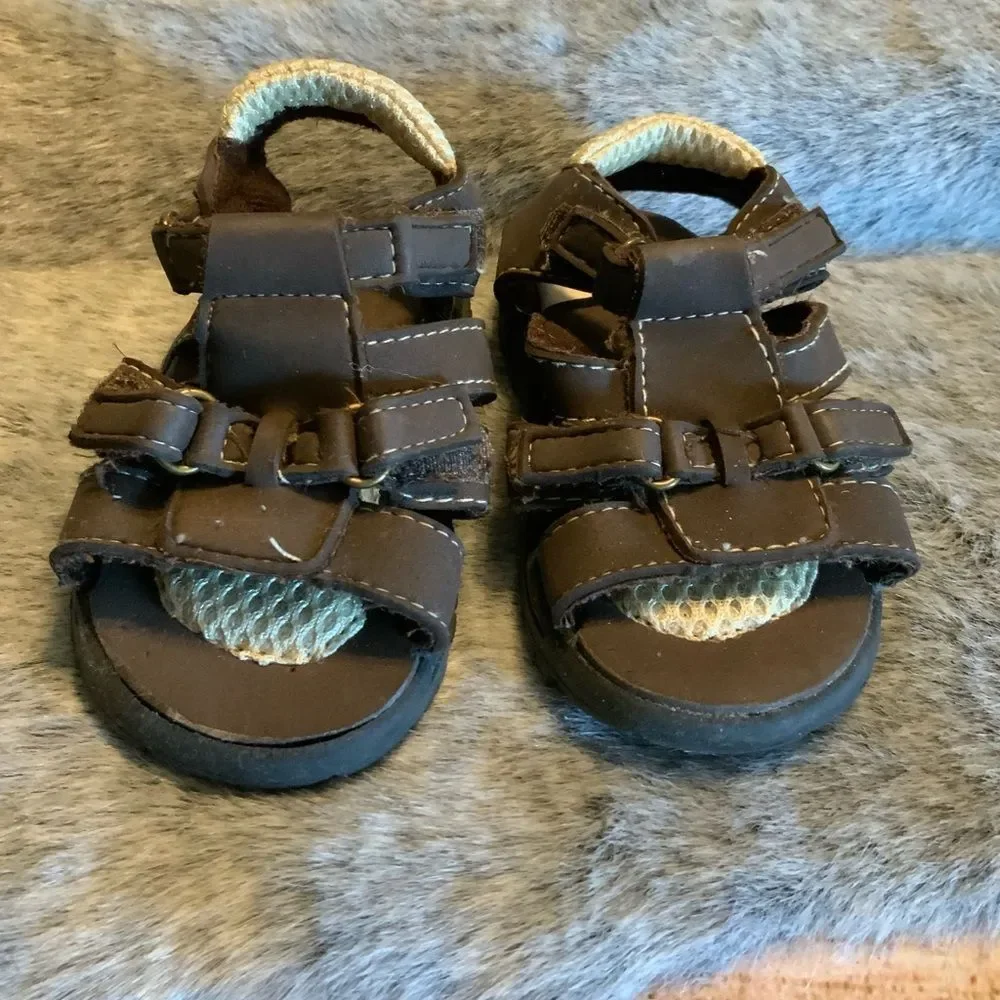 Kids Brown Fishermen Sandals Size 4